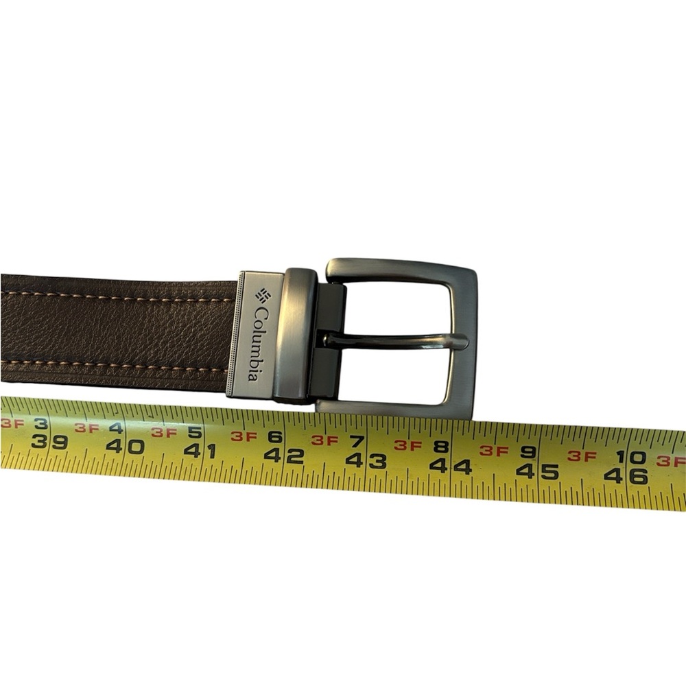 Columbia Men's Reversible Brown and Black Leather Belt - Picture 6 of 7